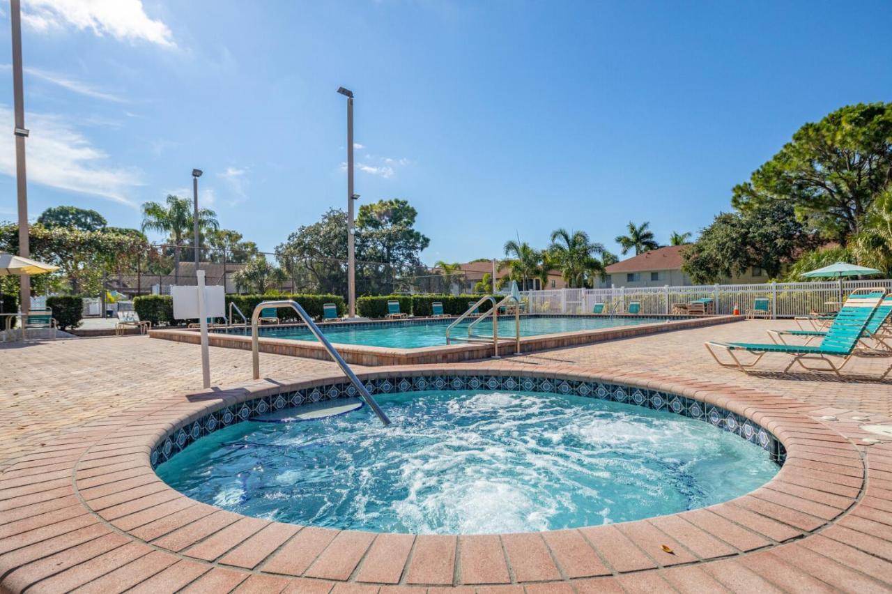 Shorewalk Full Condo Lake View Near To Beach Img ブレーデントン エクステリア 写真