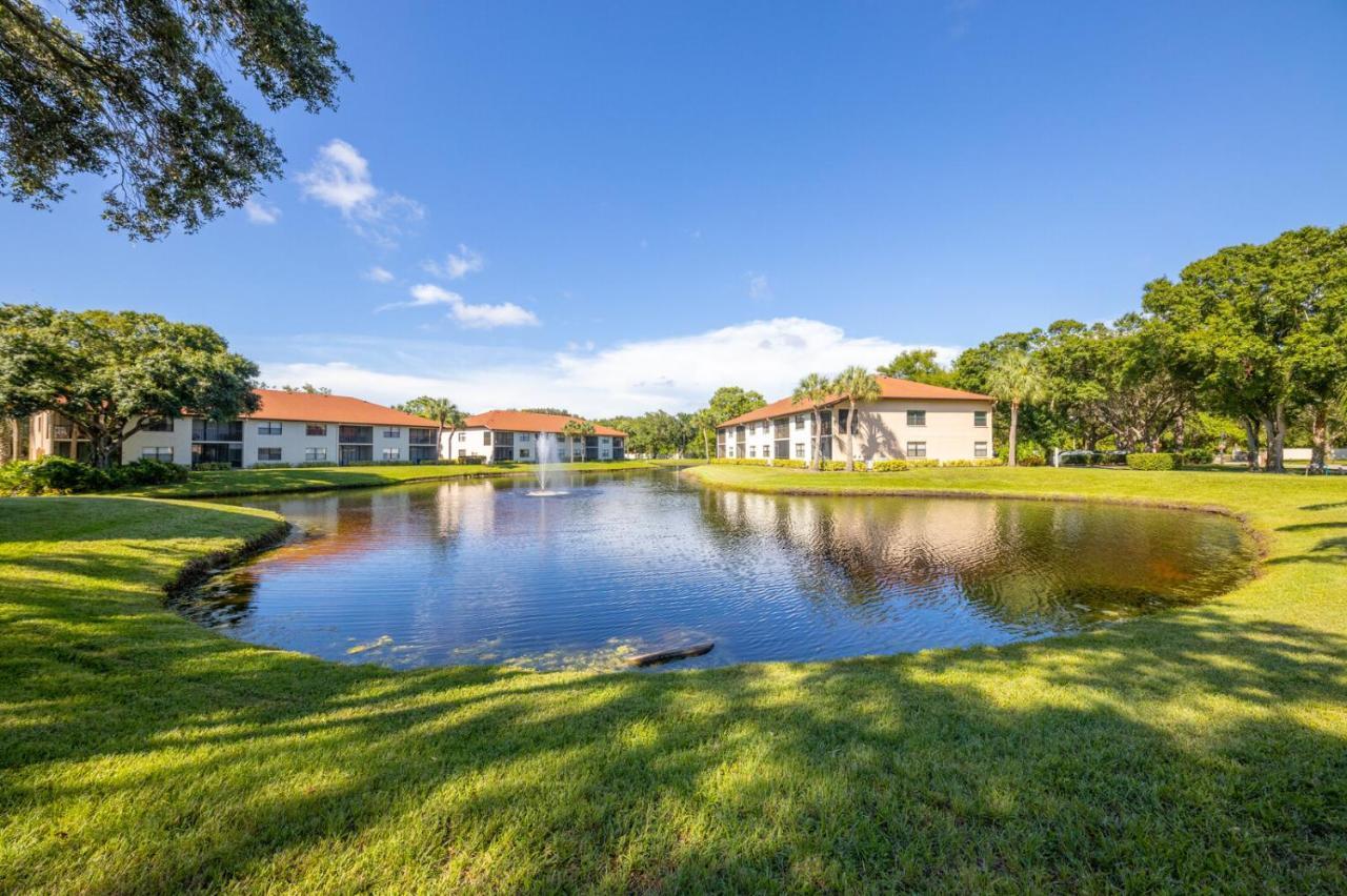 Shorewalk Full Condo Lake View Near To Beach Img ブレーデントン エクステリア 写真