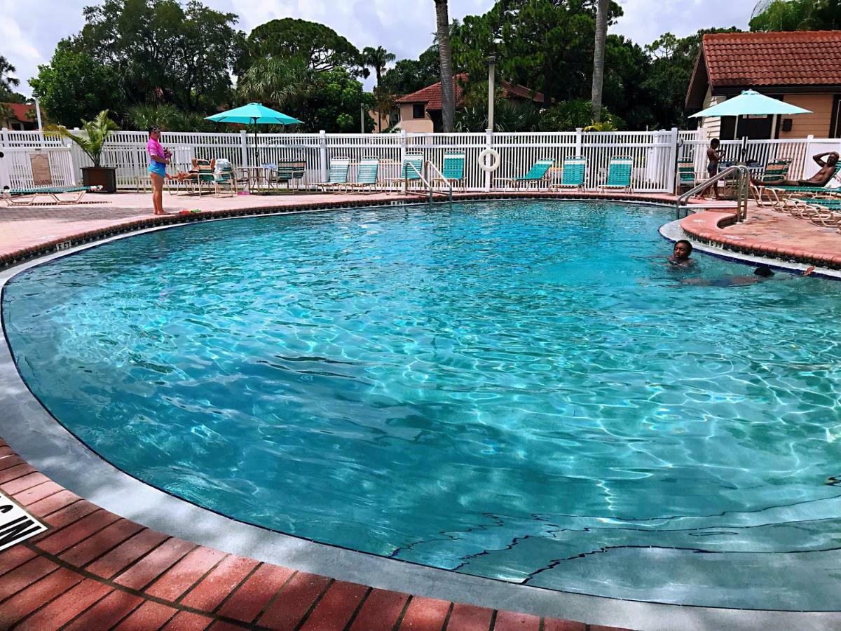 Shorewalk Full Condo Lake View Near To Beach Img ブレーデントン エクステリア 写真